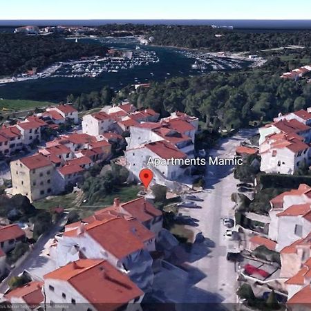 Apartments Mamic プーラ エクステリア 写真